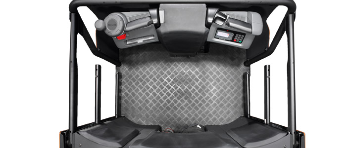 Toyota high level order picker operator compartment